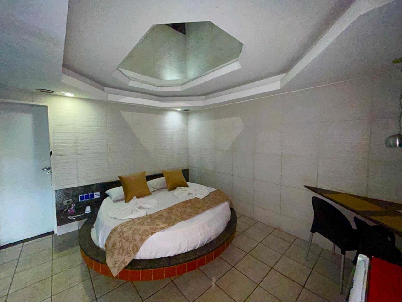 Motel Tijuca Жабоатао дос Гуарарапис Екстериор снимка